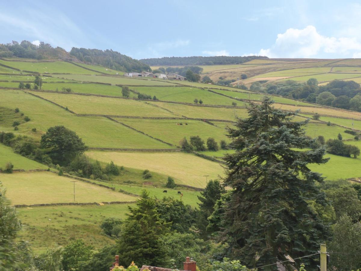 Ash Villa Holmfirth Exterior photo